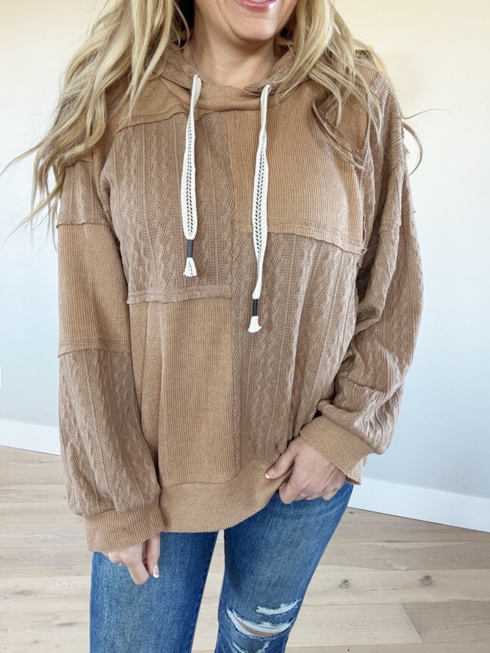 NWT POL Balloon Sleeve Cut Sew Sweater Knit Top | Medium